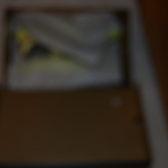 NWT Reebok Classic C Legacy Size 7 - bright yellow - LOWEST PRICE! - Picture 3 of 8